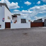 Flavia - Private Pool, Jacuzzi, Bbq And Game By Lanzarote Villa