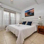 Flavia - Private Pool, Jacuzzi, Bbq And Game By Lanzarote Villa Playa Blanca (Lanzarote)
