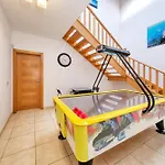 Flavia - Private Pool, Jacuzzi, Bbq And Game By Lanzarote Vila *