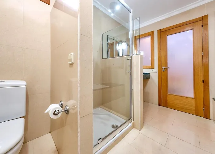 Flavia - Private Pool, Jacuzzi, Bbq And Game By Lanzarote * Playa Blanca (Lanzarote)