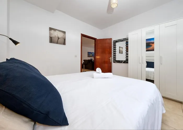 Flavia - Private Pool, Jacuzzi, Bbq And Game By Lanzarote * Playa Blanca (Lanzarote)