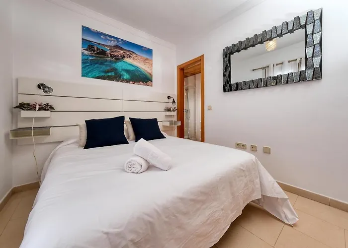 Flavia - Private Pool, Jacuzzi, Bbq And Game By Lanzarote Villa *