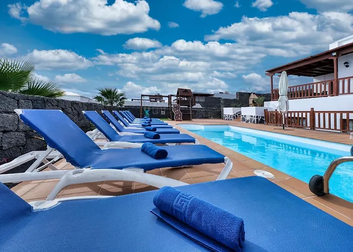 Villa Flavia - Private Pool, Jacuzzi, Bbq And Game By Lanzarote Playa Blanca (Lanzarote)