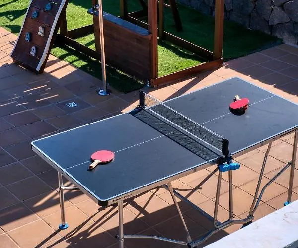 Flavia - Private Pool, Jacuzzi, Bbq And Game By Lanzarote * Playa Blanca (Lanzarote)