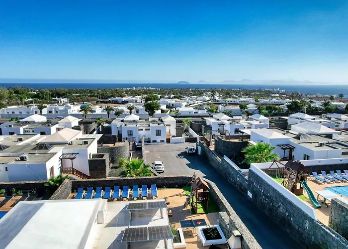 Villa Flavia - Private Pool, Jacuzzi, Bbq And Game By Lanzarote